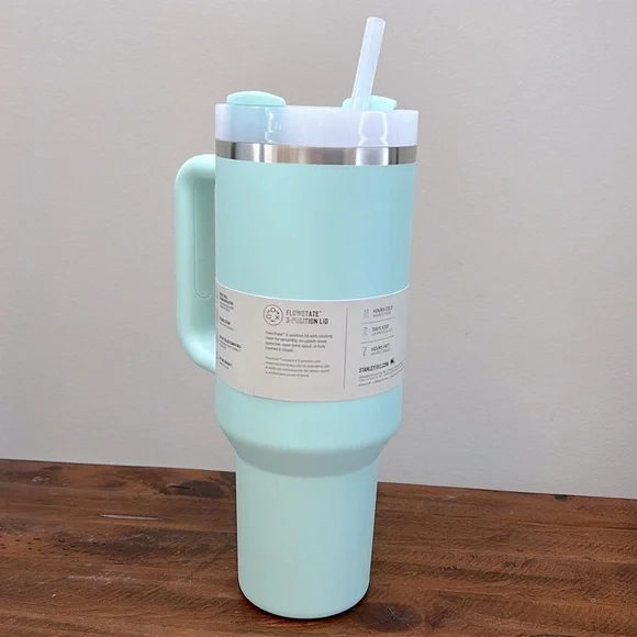 Stanley 40 oz Stainless Steel Adventure - Mint